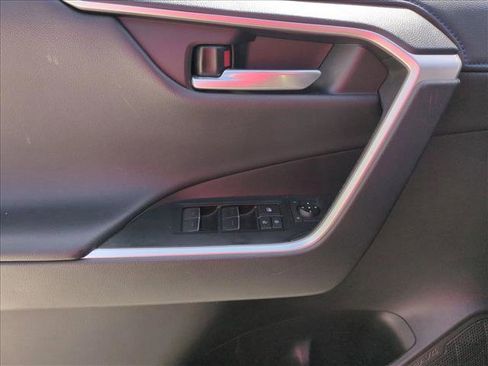 Used 2023 Toyota RAV4 XSE AWD/4WD image 11