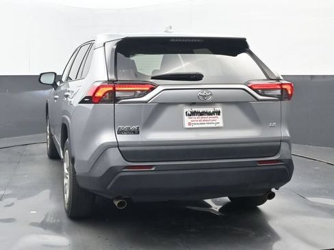 Used 2023 Toyota RAV4 LE FWD image 4