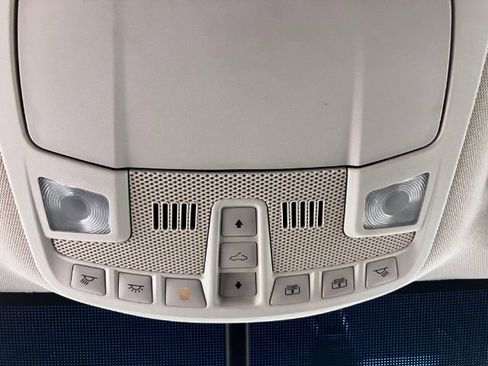 Used 2017 Ford Edge SEL image 51