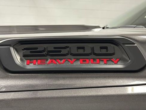 Used 2022 RAM 2500 Big Horn w/ Night Edition AWD/4WD image 44