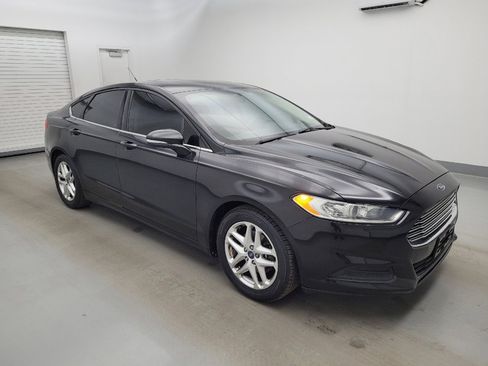 Used 2014 Ford Fusion SE FWD image 11
