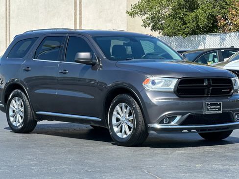 Used 2017 Dodge Durango SXT w/ Quick Order Package 23B RWD image 5