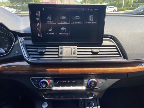 Used 2023 Audi Q5 2.0T Premium w/ Convenience Package AWD/4WD image 20