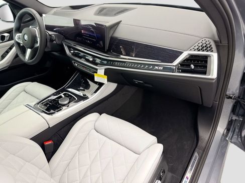 New 2026 BMW X5 sDrive40i image 16