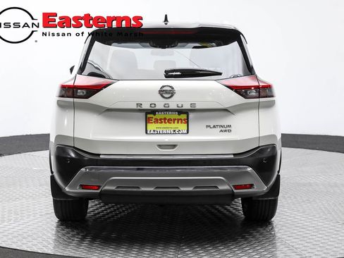 Used 2021 Nissan Rogue Platinum image 8