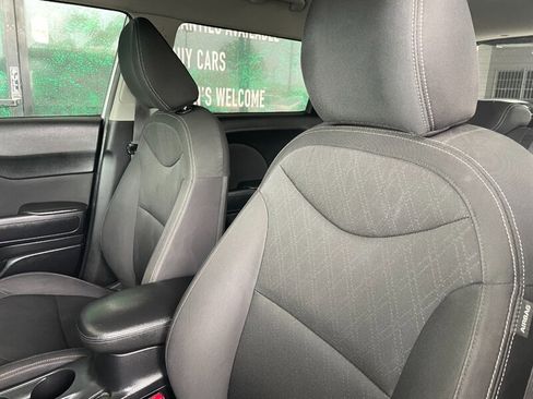 Used 2014 Kia Soul image 18