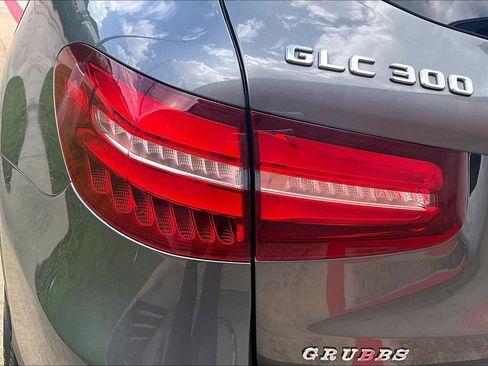 Used 2017 Mercedes-Benz GLC 300 image 41