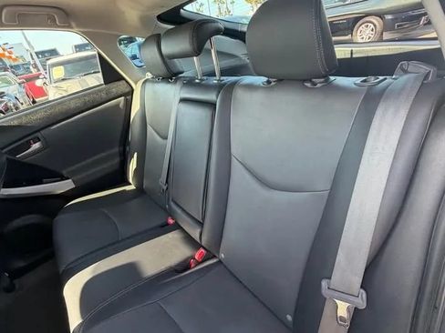 Used 2012 Toyota Prius Five FWD image 8
