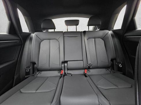 Certified 2025 Audi Q3 2.0T Premium w/ Convenience Package AWD/4WD image 16