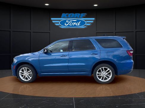 Used 2024 Dodge Durango GT image 2