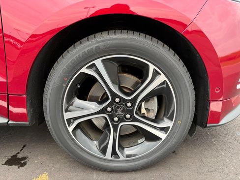 Used 2019 Ford Edge ST w/ Equipment Group 401A AWD/4WD image 10