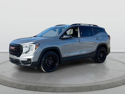 Used 2024 GMC Terrain SLT w/ Elevation Edition
