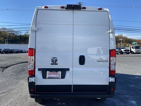 New 2026 RAM ProMaster 2500 w/ Convenience Group image 6