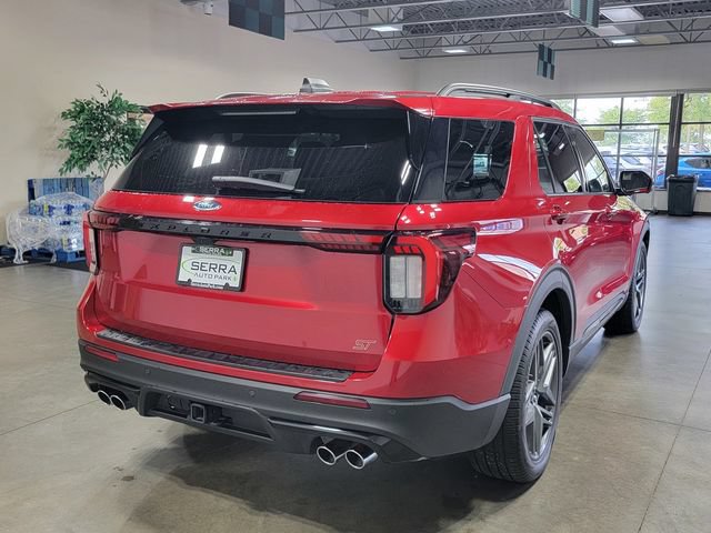 Used 2025 Ford Explorer ST w/ Sun And Sound Package AWD/4WD image 5