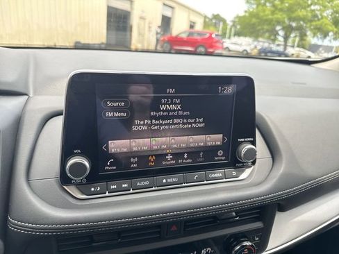 New 2026 Nissan Rogue SV AWD/4WD image 20