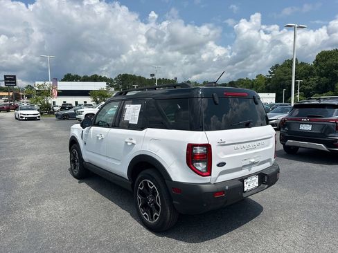 Used 2025 Ford Bronco Sport Outer Banks w/ Outer Banks Tech Package+ AWD/4WD image 5