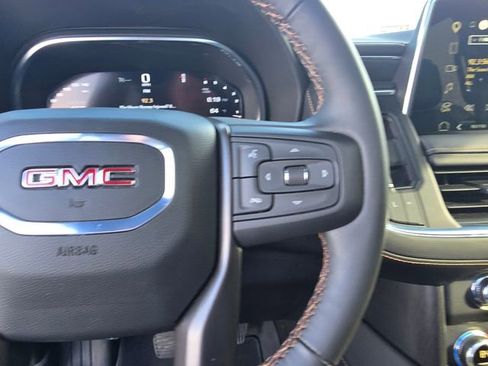 Used 2024 GMC Yukon XL AT4 w/ Technology Package AWD/4WD image 30