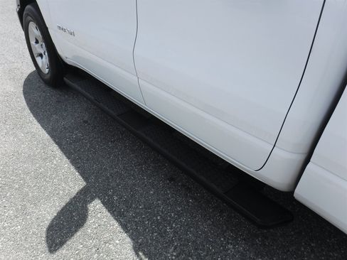 Used 2022 RAM 1500 Tradesman AWD/4WD image 10