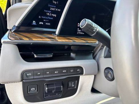 Certified 2024 Cadillac Escalade Sport Platinum w/ LPO, ONYX Package AWD/4WD image 20