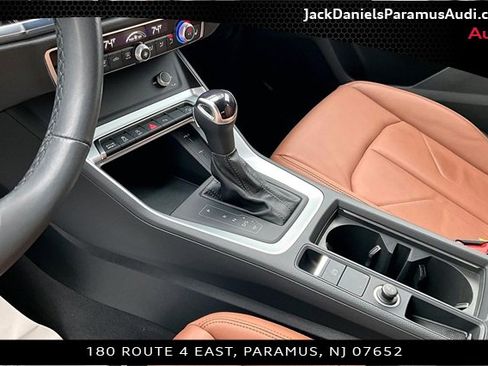 Used 2023 Audi Q3 2.0T Premium w/ Convenience Package image 12