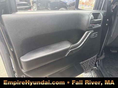 Used 2016 Jeep Wrangler Unlimited Sahara w/ Dual Top Group image 16