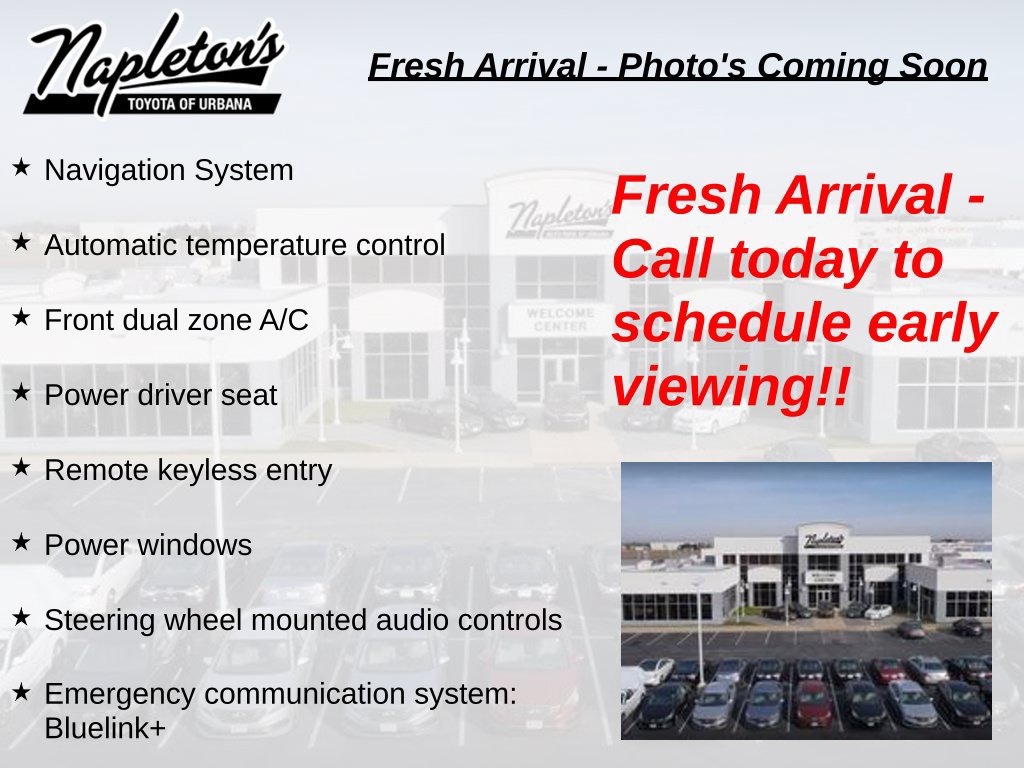 Used 2025 Hyundai Elantra Limited FWD image 1