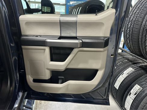 Certified 2020 Ford F250 XLT w/ XLT Premium Package image 28