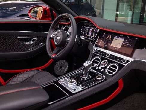 Used 2022 Bentley Continental GT Speed image 45