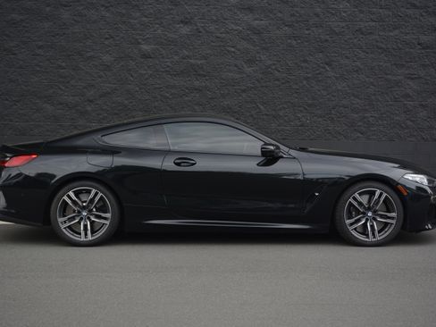 Used 2022 BMW M850i xDrive Coupe w/ Driving Assistance Package AWD/4WD image 8