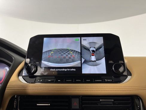 Used 2021 Nissan Rogue Platinum FWD image 22