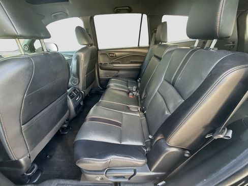 Certified 2022 Honda Pilot TrailSport image 24