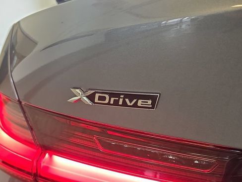 New 2026 BMW 330i xDrive Sedan w/ Premium Package AWD/4WD image 17
