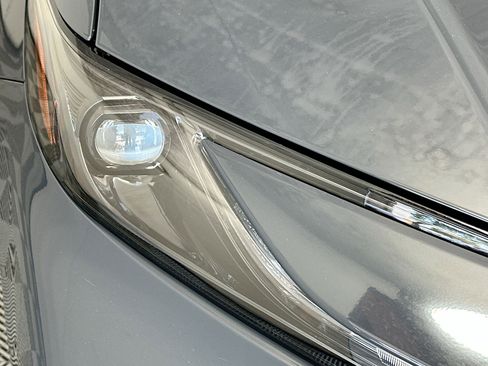 Used 2025 Toyota Camry LE FWD image 9