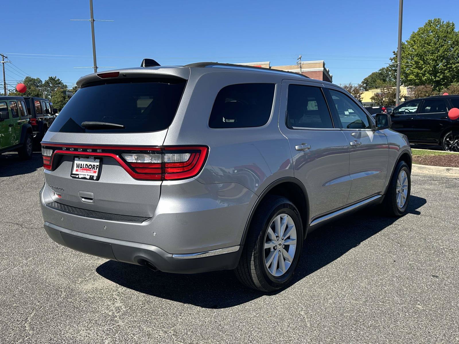 Used 2019 Dodge Durango SXT AWD/4WD image 8