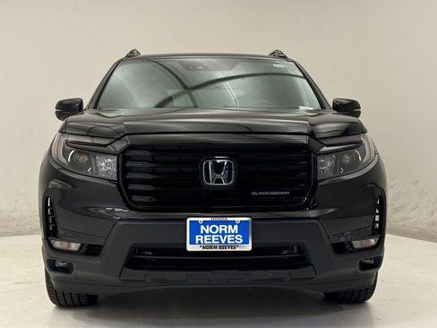 Certified 2024 Honda Passport Black Edition image 3