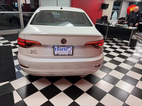 Used 2019 Volkswagen Jetta S w/ Driver Assistance Package image 7