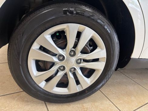 Used 2021 Kia Soul LX FWD image 15