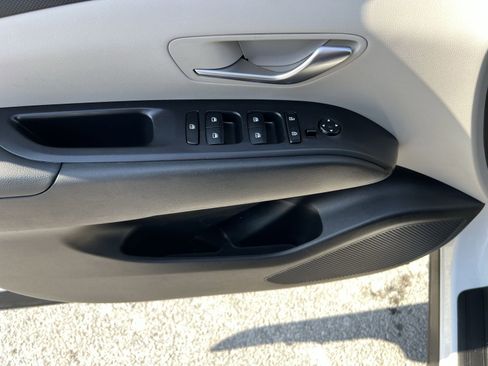 Used 2023 Hyundai Tucson SEL image 15