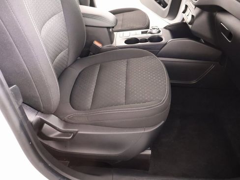 Used 2025 Ford Escape Active image 12