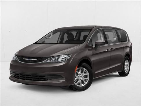 Used 2018 Chrysler Pacifica LX w/ Tire & Wheel Group FWD image 1