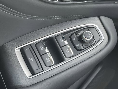 Certified 2025 Subaru Outback Limited AWD/4WD image 15