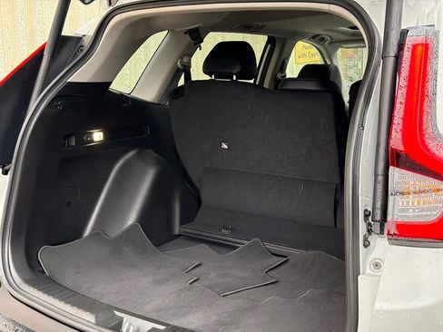 Used 2025 Honda CR-V EX-L image 9