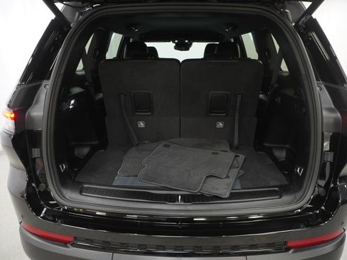 Used 2023 Jeep Grand Cherokee L Altitude image 43