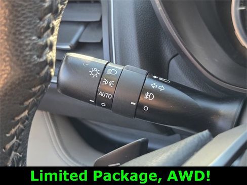 Used 2019 Subaru Ascent Limited image 32