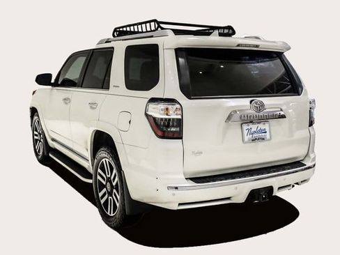 Used 2022 Toyota 4Runner Limited image 8