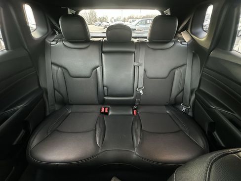 Used 2024 Jeep Compass Trailhawk image 21