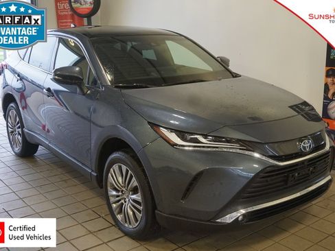 Used 2022 Toyota Venza Limited AWD/4WD image 1