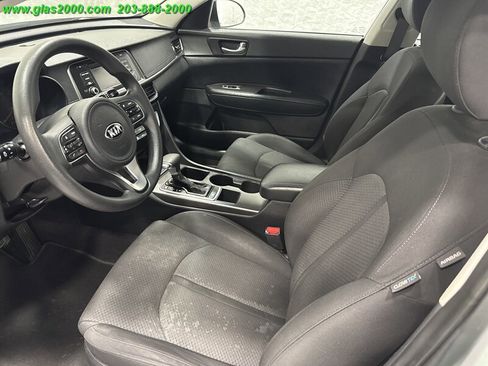 Used 2017 Kia Optima LX image 3