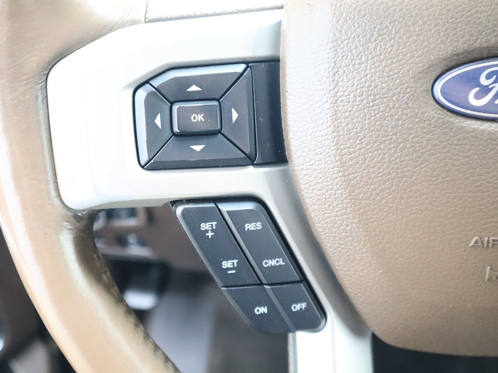 Used 2017 Ford F250 King Ranch w/ Chrome Package AWD/4WD image 31