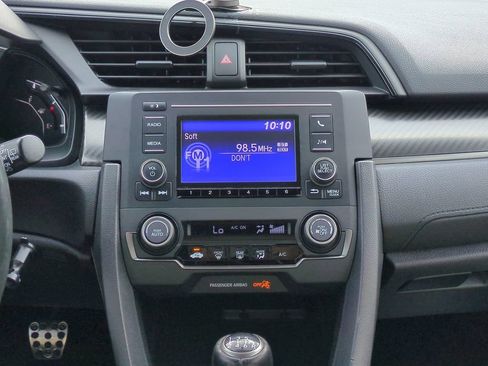 Used 2018 Honda Civic Sport image 17